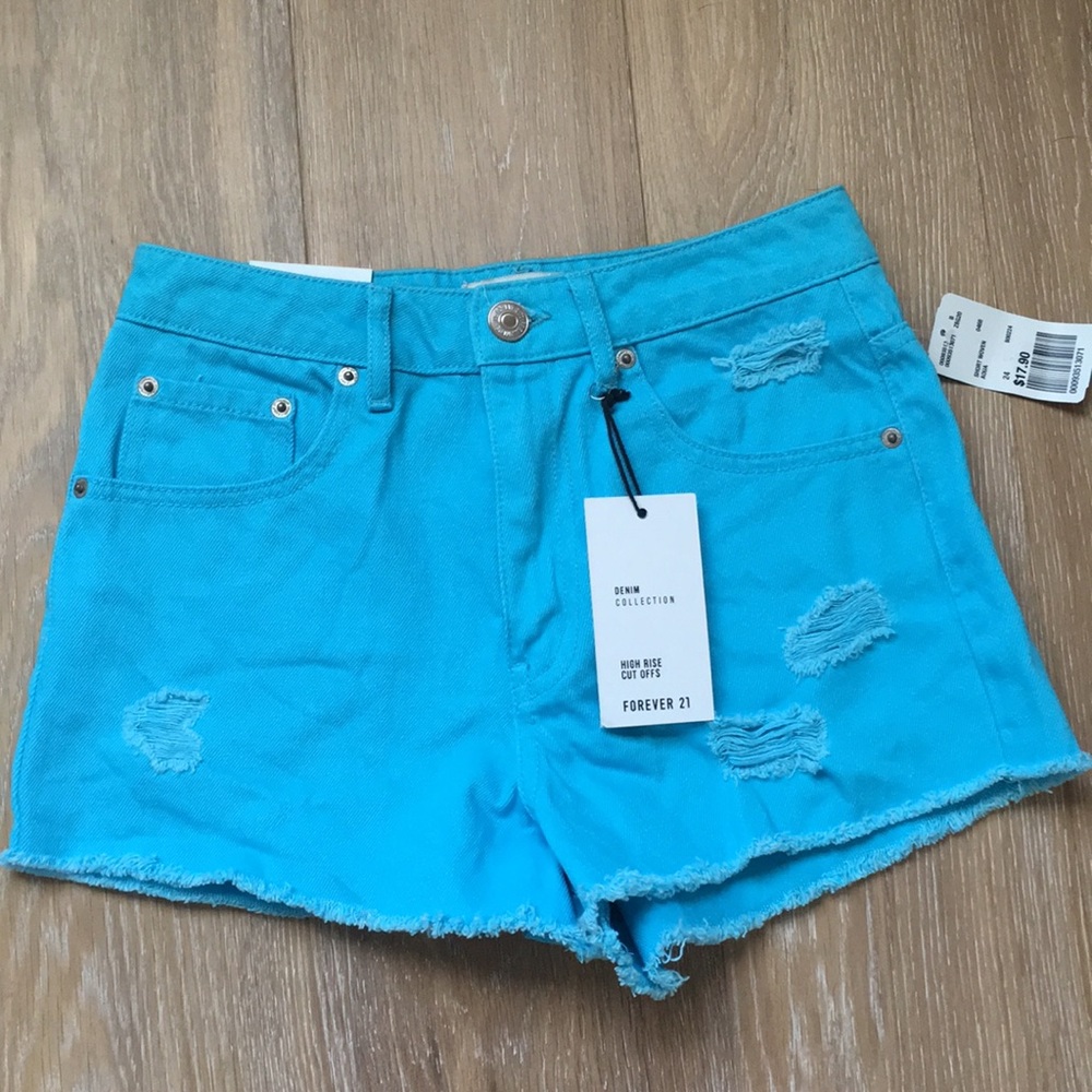 NWT Forever 21 High rise cut off denim shorts